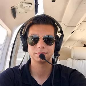 Meet your Posher, Dominic